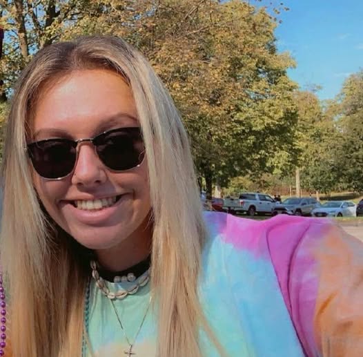 Lindsey Bouska, Accident 24, Dies following fatal Kane County vehicle crash